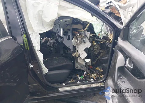 2017 Nissan Rogue Sport Sv z USA, uszkodzony, nr VIN JN1BJ1CP1HW019978